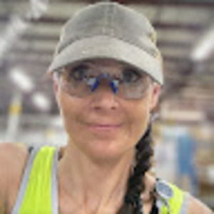 Meet your Posher, Julie